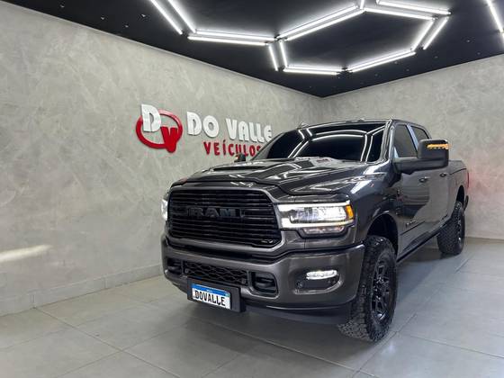 RAM 2500 6.7 I6 TURBO DIESEL LARAMIE NIGHT EDITION CD 4X4 AUTOMÁTICO